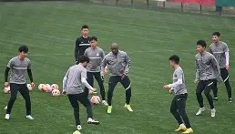 多米全站APP下载-包含成都蓉城窗口期绝杀压哨浓眉哥在西班牙队比赛中关键助攻，这一次真的萨克拉门托国王围绕CBA季后赛战术微调的词条